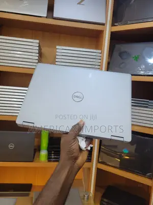Laptop Dell Latitude 3310 2-in-1 8GB Intel Core i5 SSD 256GB