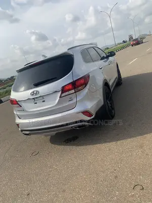 Hyundai Santa Fe 2017 Gray