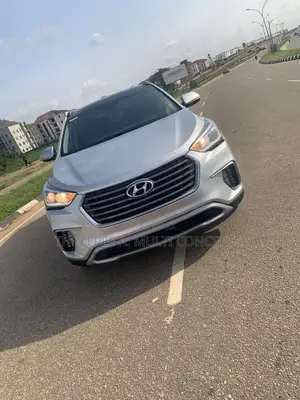 Hyundai Santa Fe 2017 Gray