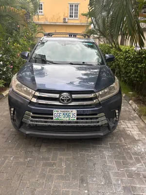 Toyota Highlander 2016 Blue