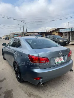 Lexus IS 2008 Blue