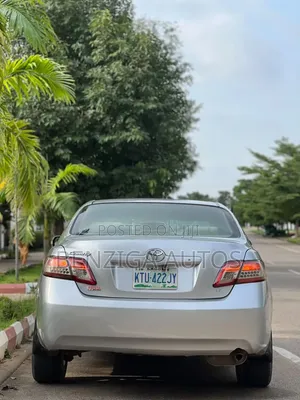 Toyota Camry 2008 Silver