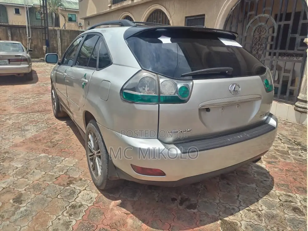 Lexus RX 330 2005