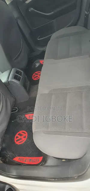 Volkswagen Golf 2005 White