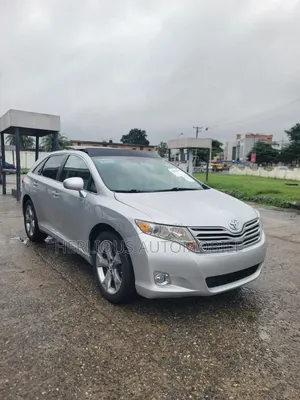 Toyota Venza 2012 Silver