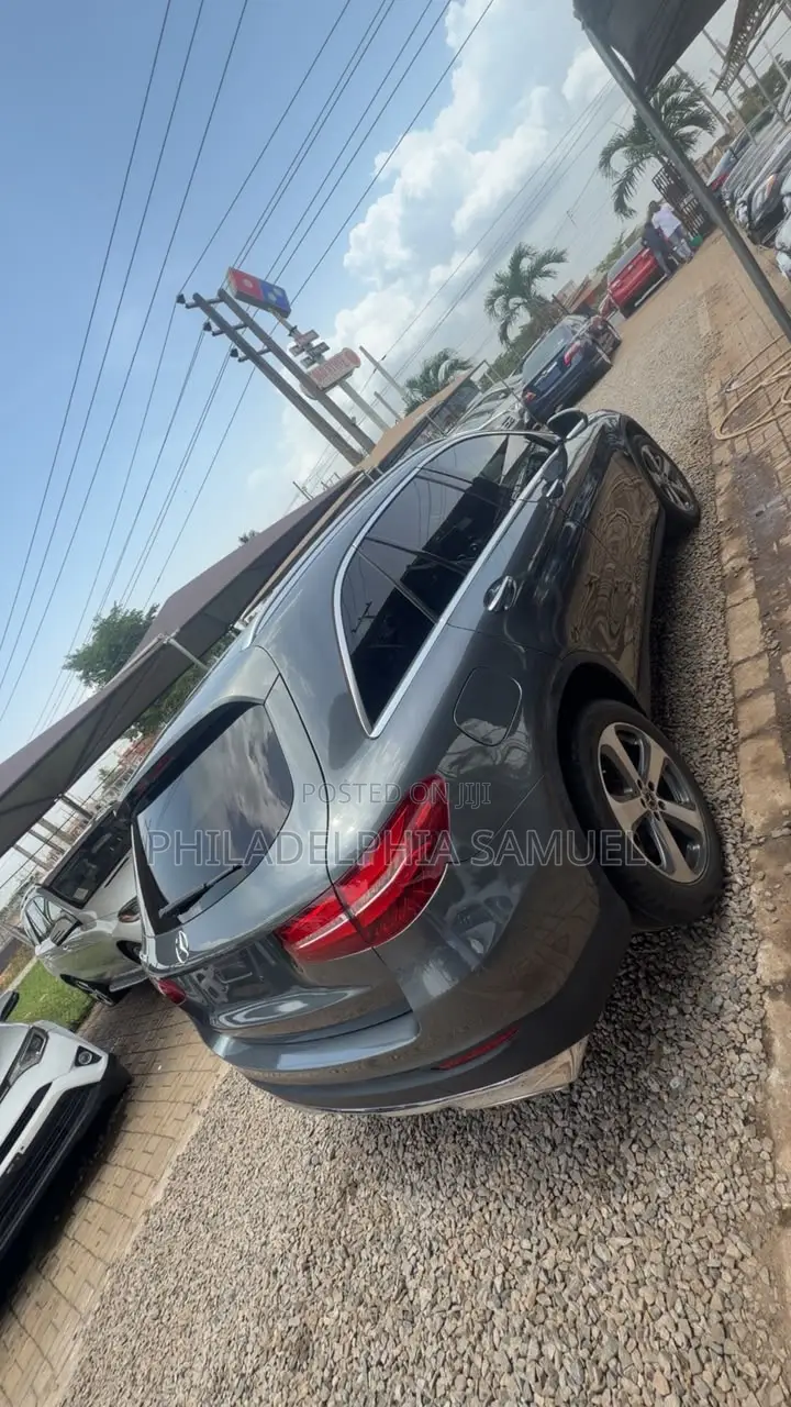 Mercedes-Benz GLC-Class 2019 Gray