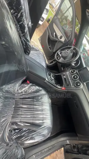 Mercedes-Benz GLC-Class 2019 Gray