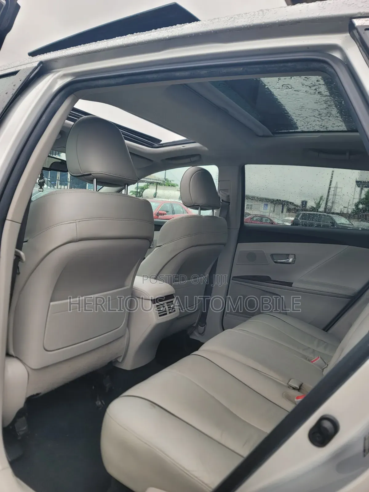 Toyota Venza 2012 Silver