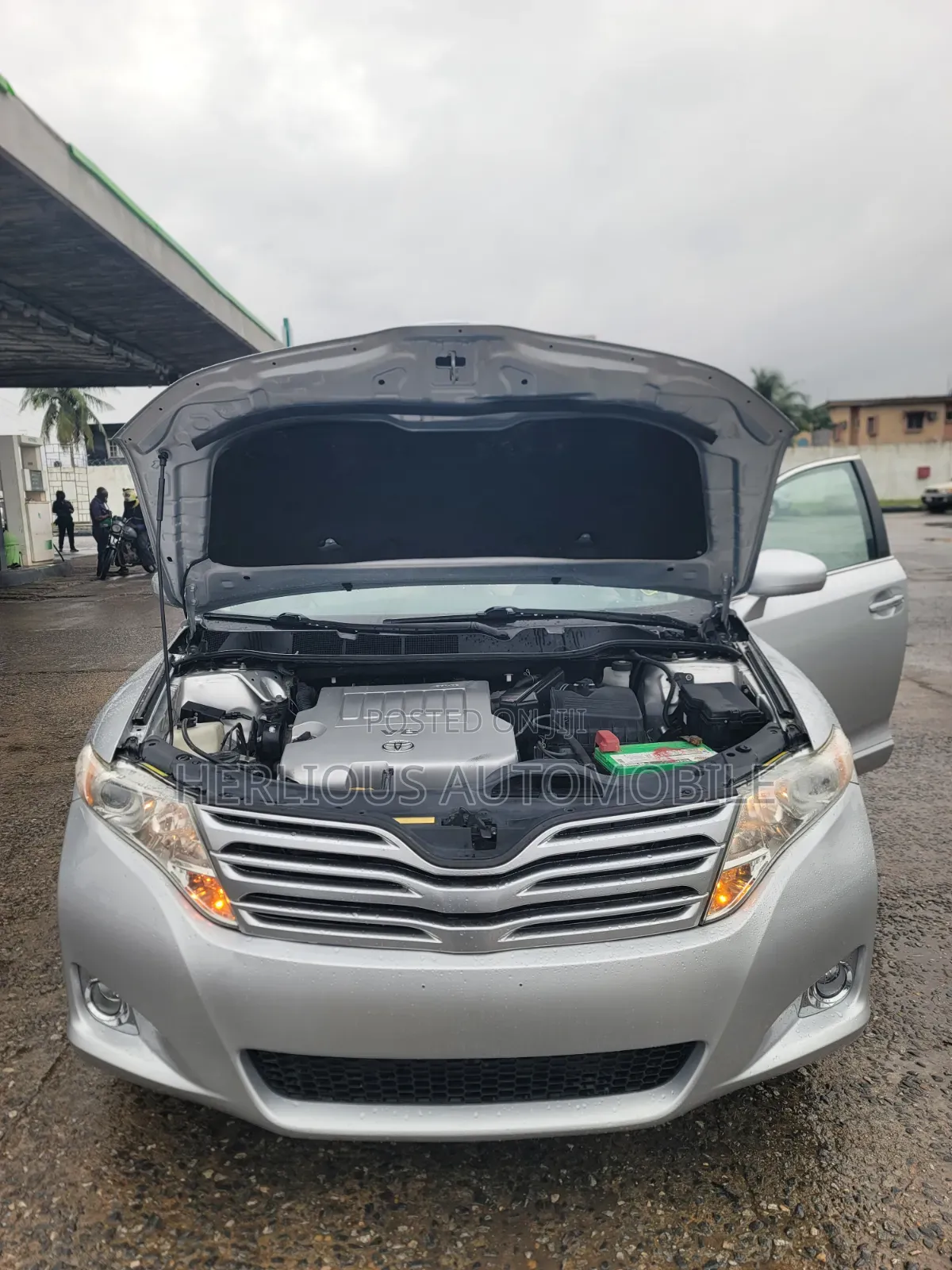 Toyota Venza 2012 Silver