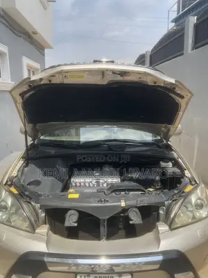 Lexus RX 330 2005 Gold