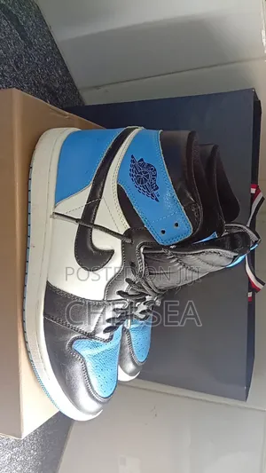 Original Nike Sneakers