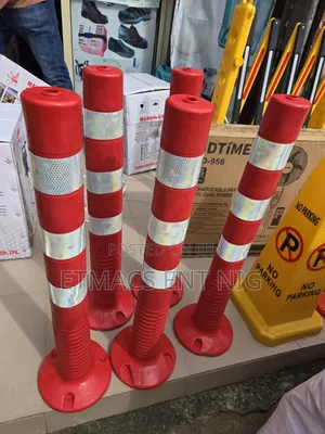Traffic Delineators