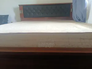Semi Orthopedic Foam and Frame