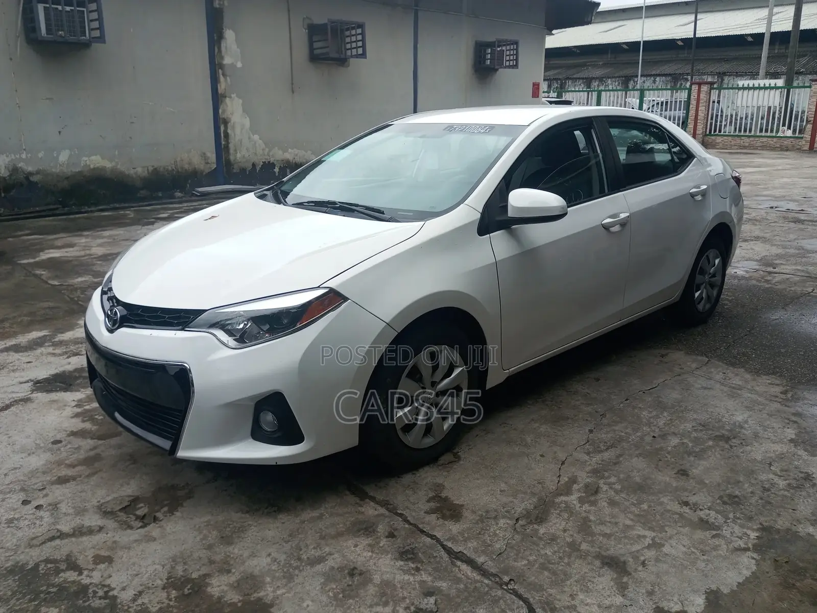 Toyota Corolla 2016 White