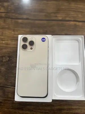 Apple iPhone 14 Pro Max 256 GB Gold