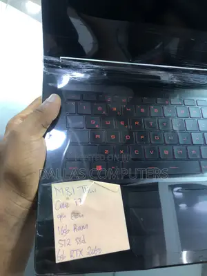 Laptop MSI GF75 Thin 16GB Intel Core i7 SSD 512GB