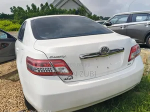Toyota Camry 2012 White