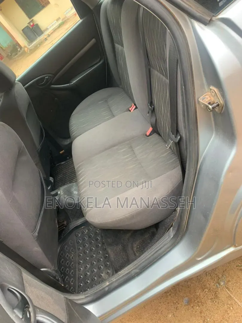Ford Focus 2008 Silver