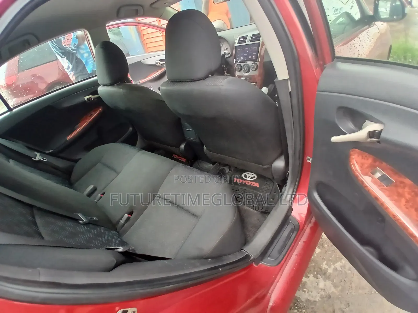 Toyota Corolla 2010 Red