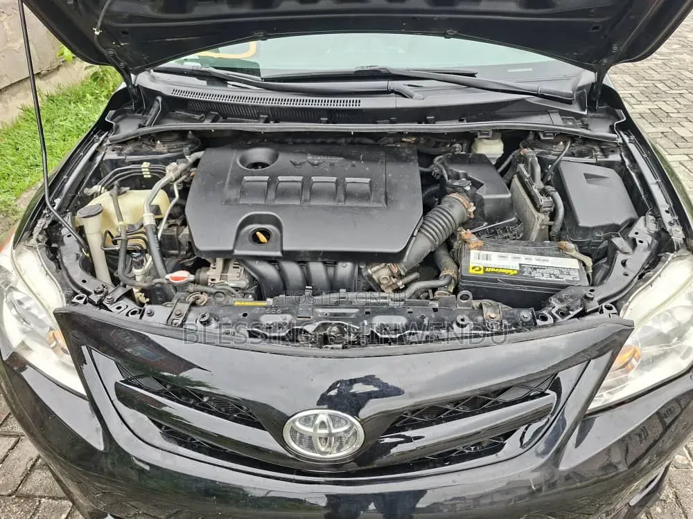 Toyota Corolla 2012 Black