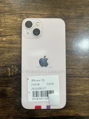 Apple iPhone 13 256 GB Pink