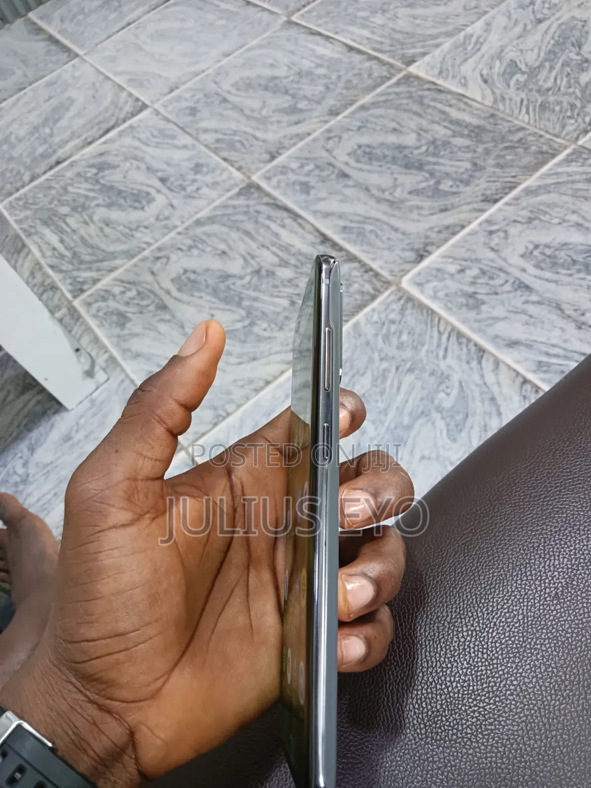 Samsung Galaxy S20 128 GB Gray