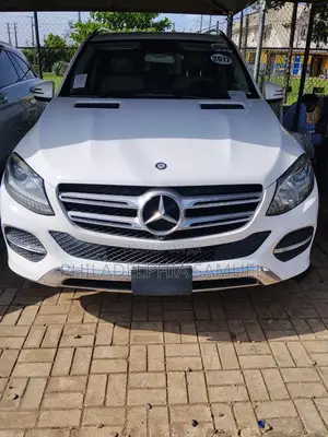 Mercedes-Benz GLE-Class 2016 White