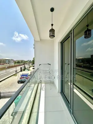 2 Bedroom Serviced Apartment- Lekki Phase 1 | PS5 | Smart Home