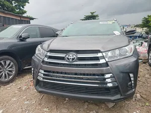 Toyota Highlander 2016 Gray