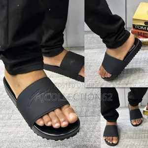 Men’s Carton Slides