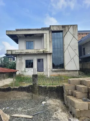 5bdrm House in Royal Garden Estate, Obio-Akpor for sale