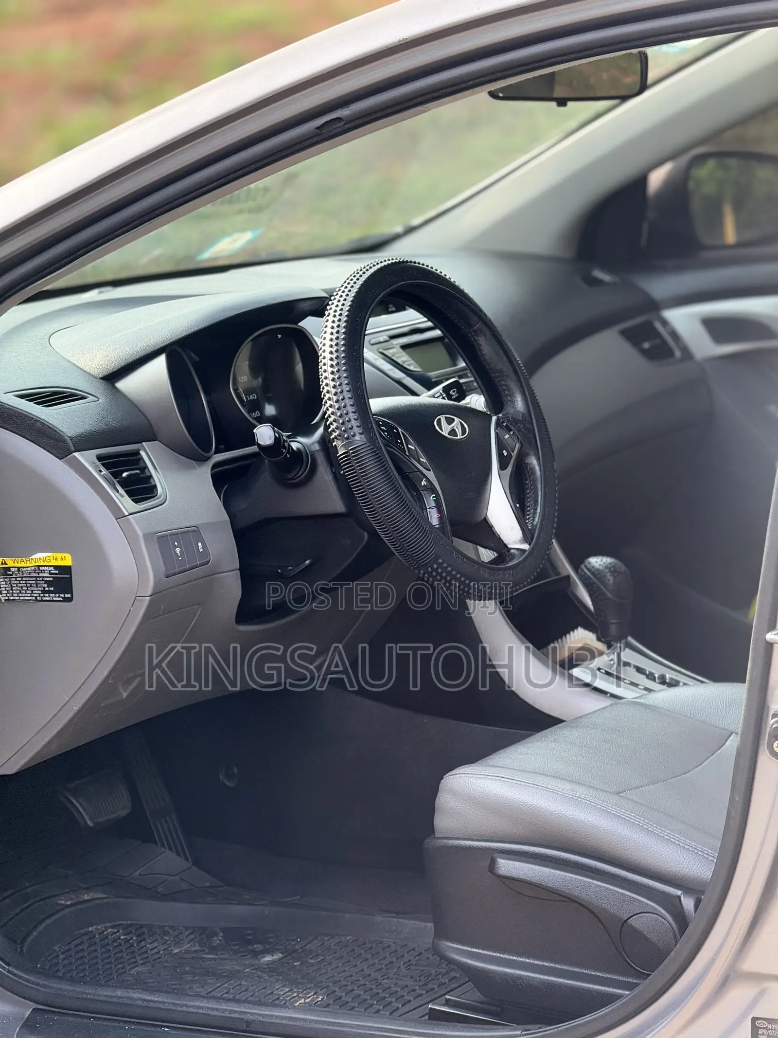 Hyundai Elantra Limited 2011 Gray