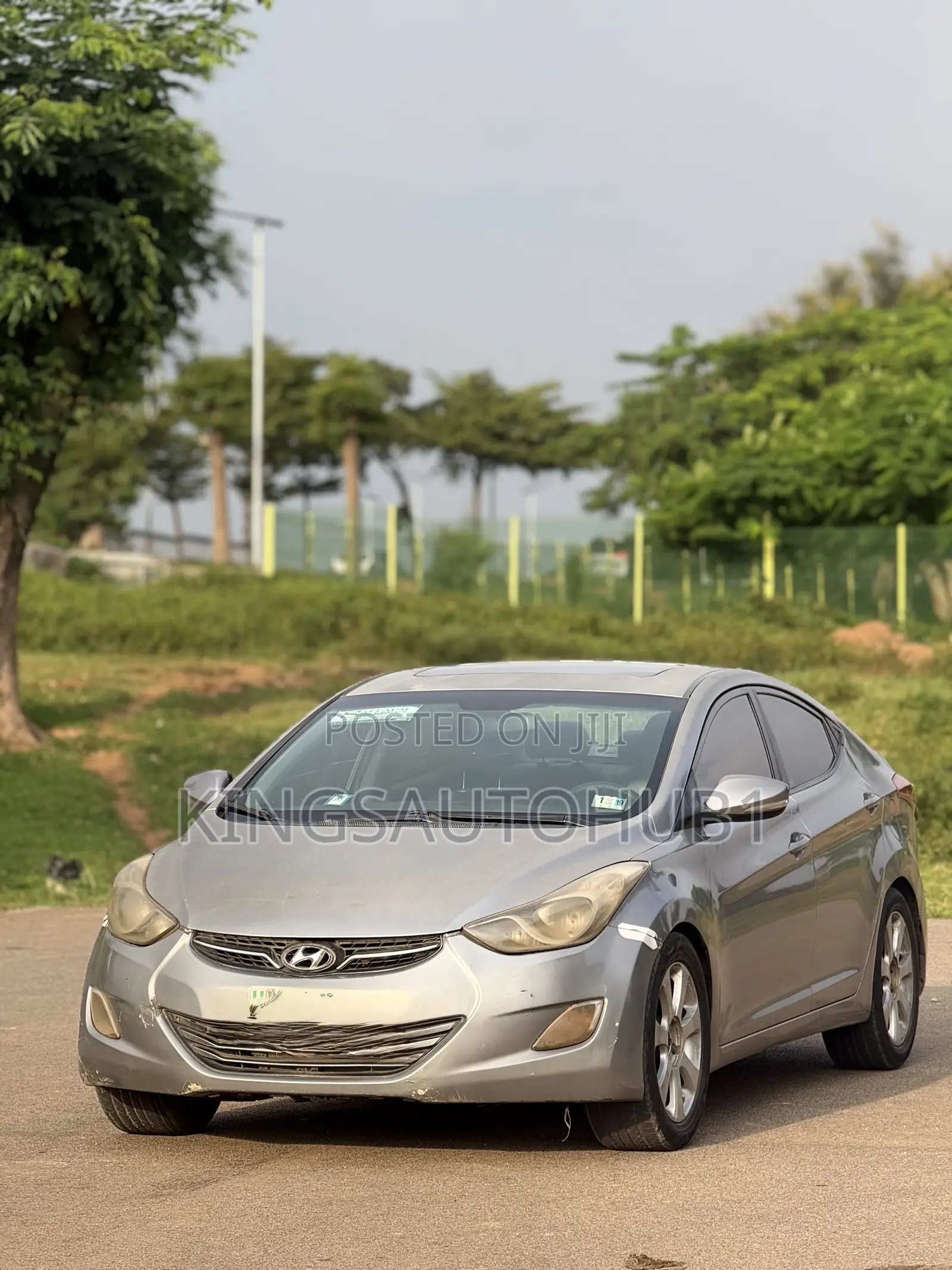 Hyundai Elantra Limited 2011 Gray