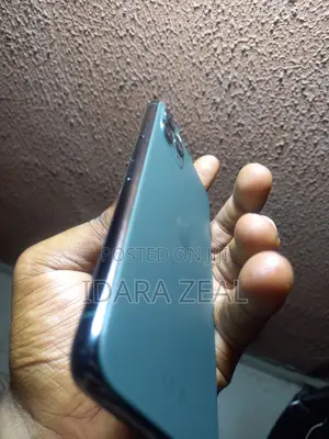 Apple iPhone 11 Pro Max 64 GB Green