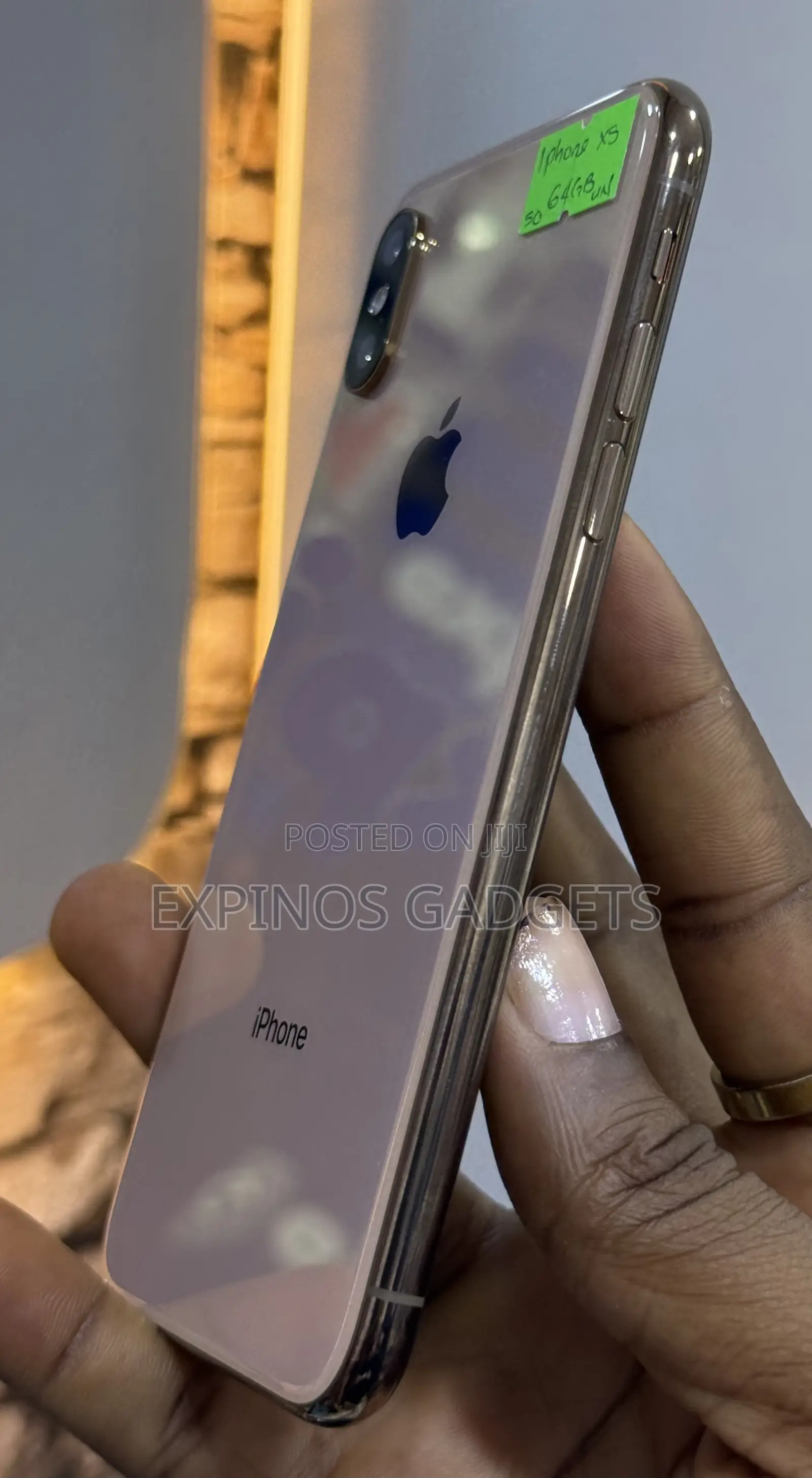 Apple iPhone XS 64 GB Gold