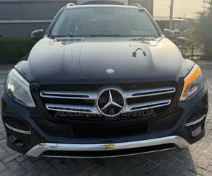 Mercedes-Benz GLE-Class 2017 Blue
