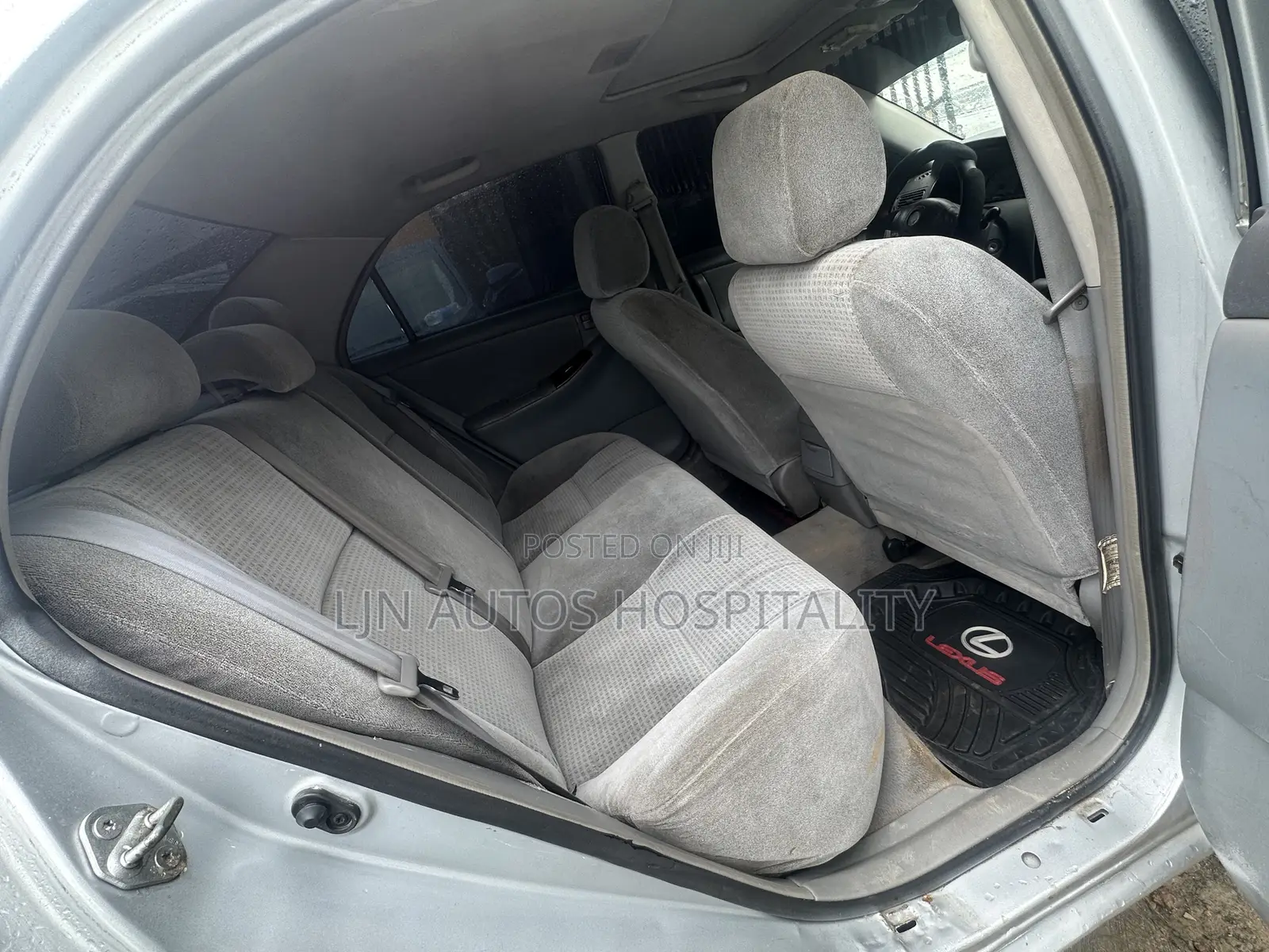 Toyota Corolla LE 2006 Silver