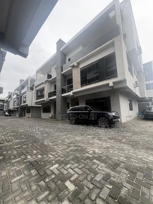 5bdrm Duplex in Ikate for rent