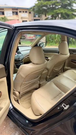 Honda Accord 2010