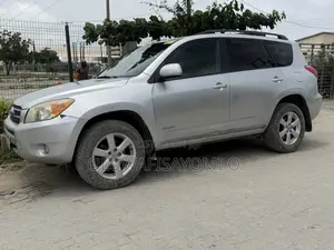 Toyota RAV4 Limited 2007 Silver