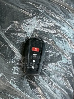 Toyota Camry XSE (2.5L 4cyl 8A) 2019 Blue