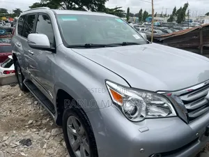Lexus GX 2012 Silver