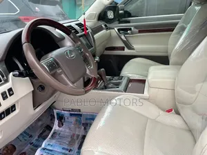 Lexus GX 2012 Silver