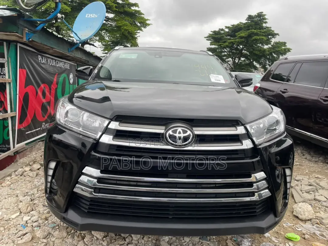Toyota Highlander 2015 Black