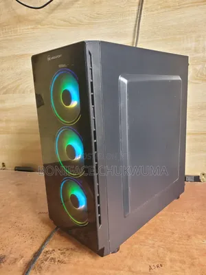 Desktop Computer Asus 32GB Intel Core i7 SSD 512GB