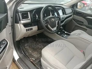 Toyota Highlander 2017 Silver