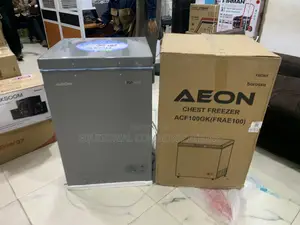 AEON 100L Chest Freezer With LED Lamp