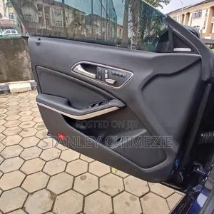 Mercedes-Benz CLA-Class CLA 250 4MATIC Sedan 2018 Blue