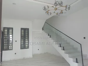 3bdrm Duplex in Vista Residence, Olokonla for rent