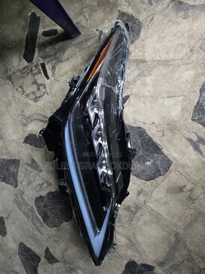 Headlamp Rx350 2020/2021 Available